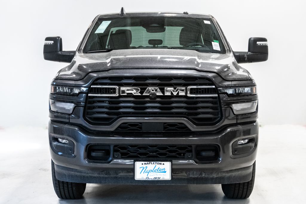 New 2026 Ram 2500 BIG HORN CREW CAB 4X4 6'4 BOX Pickup