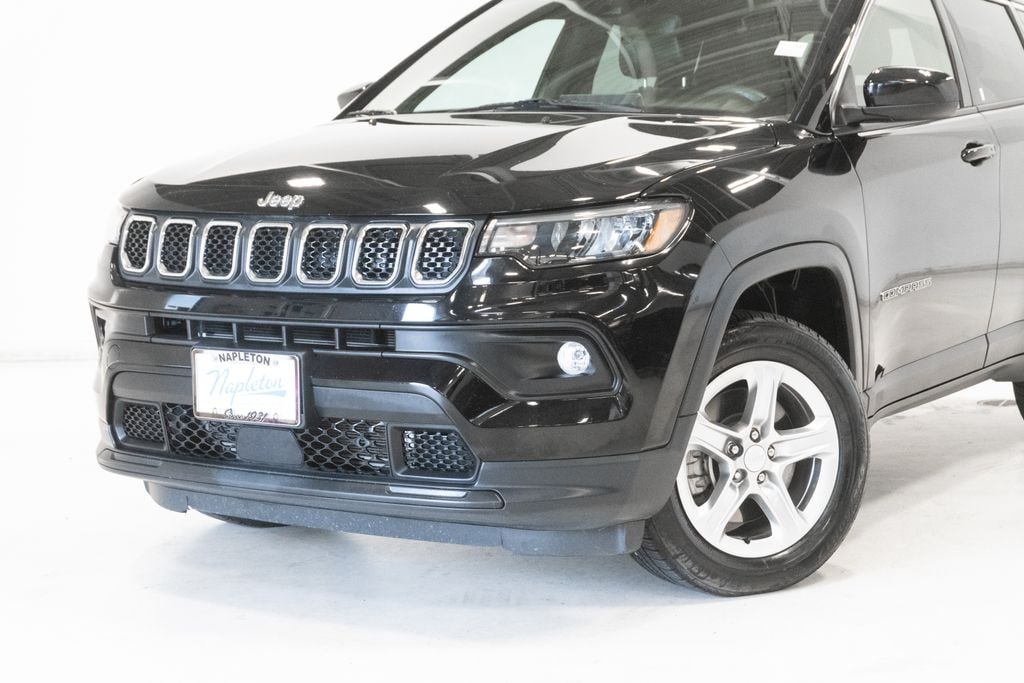 Used 2023 Jeep Compass Latitude SUV