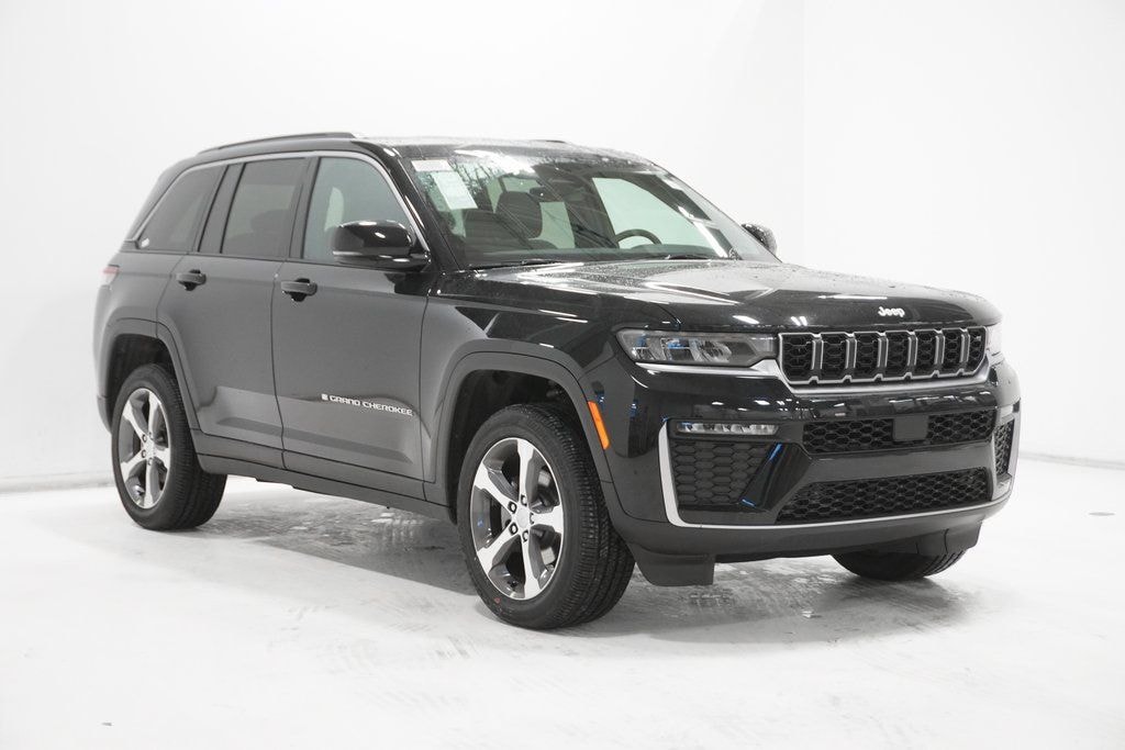 New 2026 Jeep Grand Cherokee LIMITED 4X4 Sport Utility
