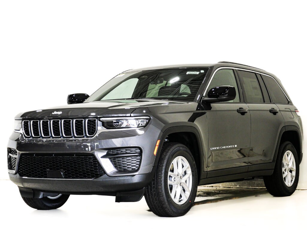 New 2026 Jeep Grand Cherokee LAREDO X 4X4 Sport Utility