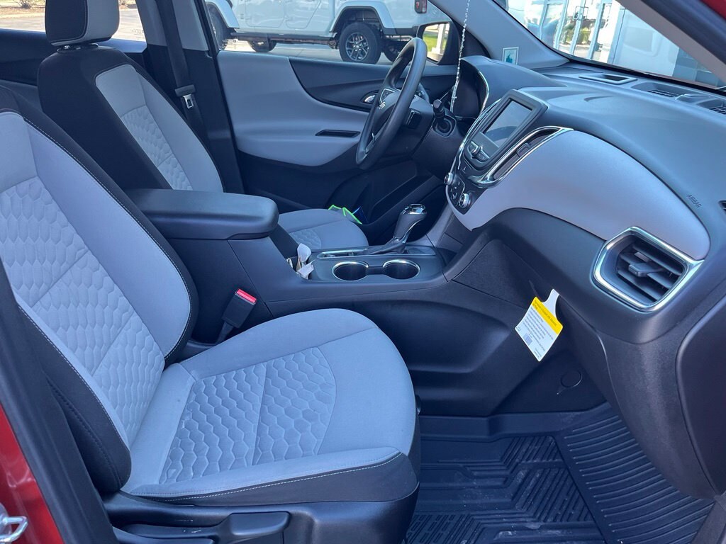 Used 2020 Chevrolet Equinox LS SUV