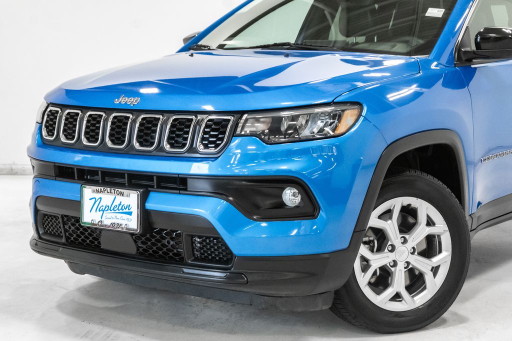 Used 2024 Jeep Compass Latitude SUV