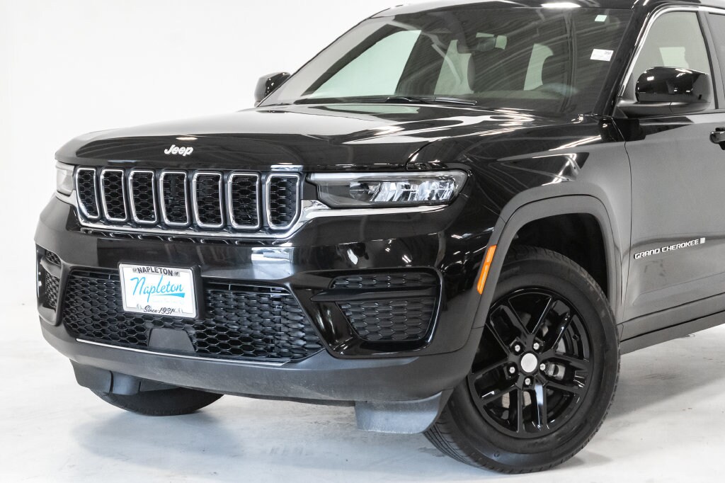 Used 2025 Jeep Grand Cherokee Laredo X SUV
