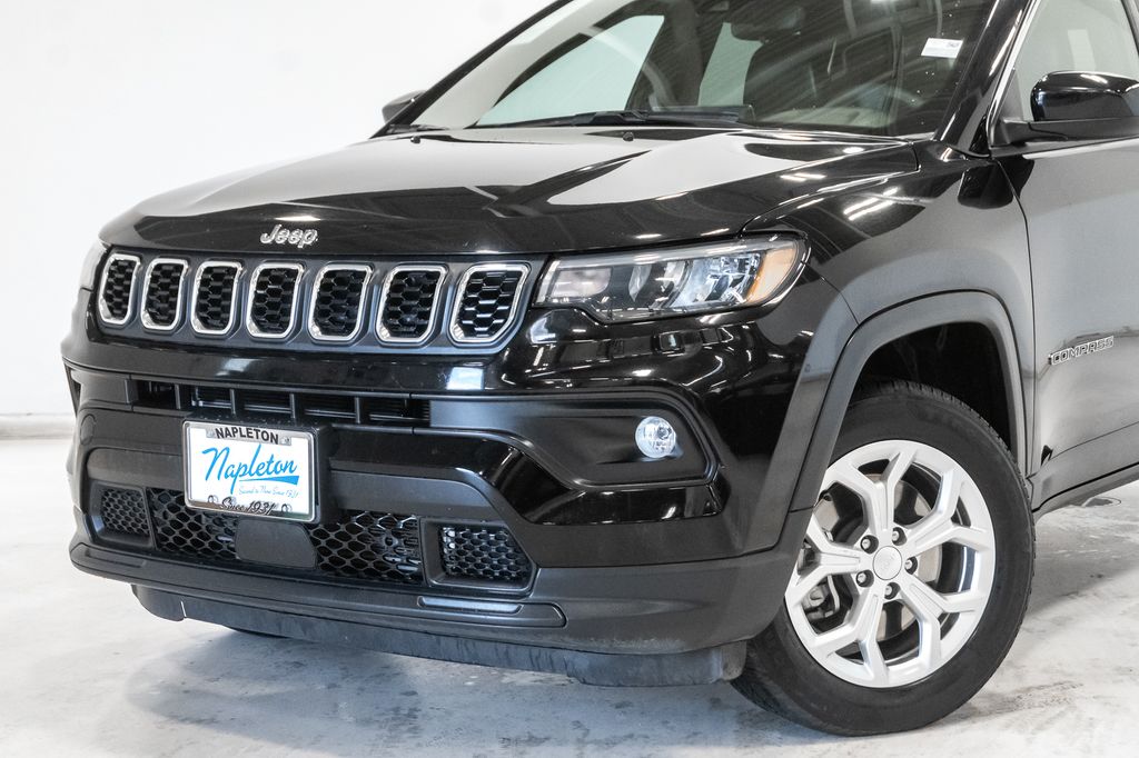 Used 2024 Jeep Compass Latitude SUV