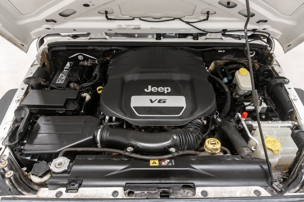 Used 2015 Jeep Wrangler Sport SUV