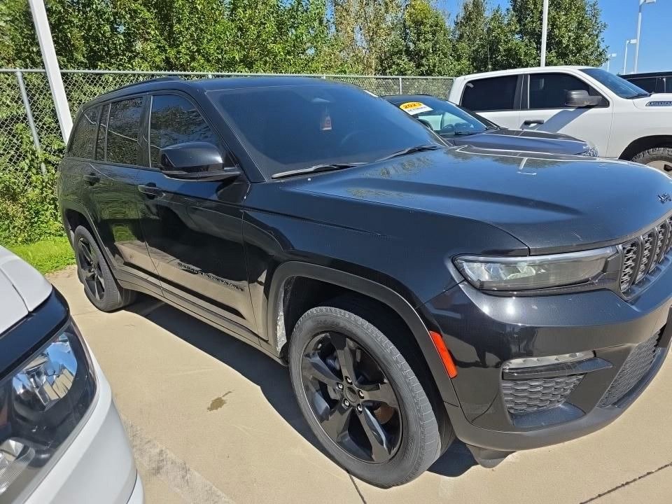 Used 2024 Jeep Grand Cherokee Limited SUV