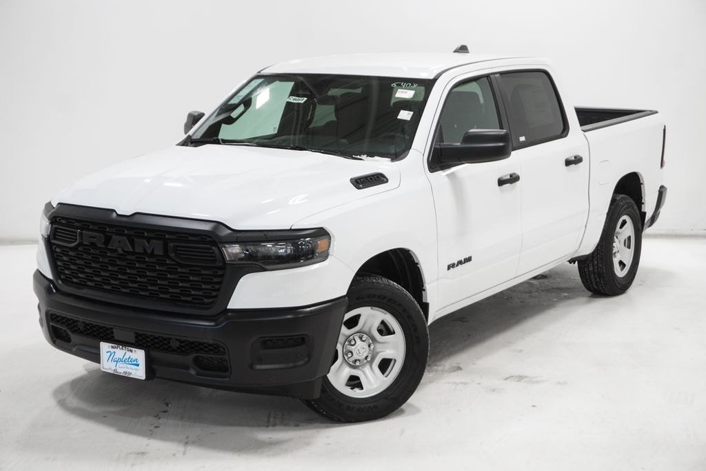 New 2026 Ram 1500 TRADESMAN CREW CAB 4X4 5'7 BOX Pickup