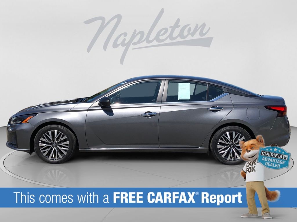 Used 2025 Nissan Altima SV Sedan