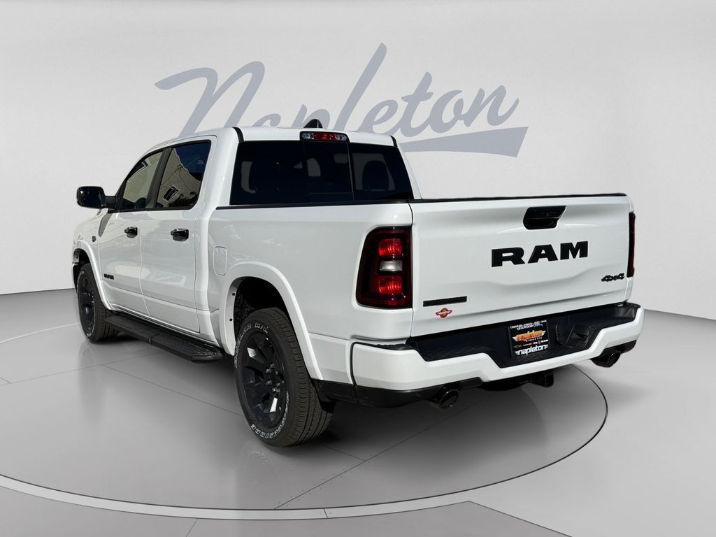 New 2026 Ram 1500 BIG HORN CREW CAB 4X4 5'7 BOX Pickup