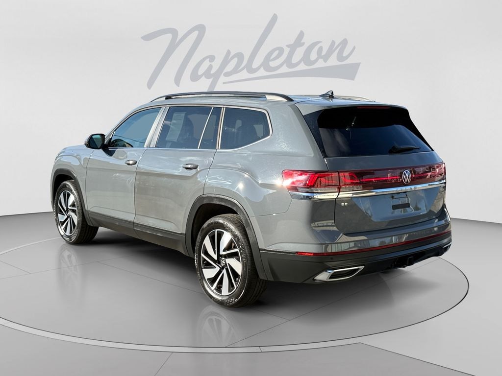 Used 2025 Volkswagen Atlas 2.0T SE w/Technology SUV
