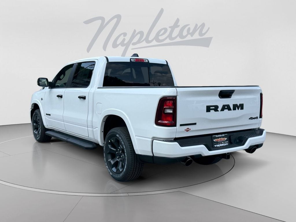 New 2026 Ram 1500 BIG HORN CREW CAB 4X4 5'7 BOX Pickup