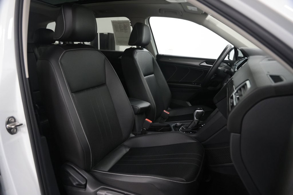 2023 Volkswagen Tiguan SE - Photo 17