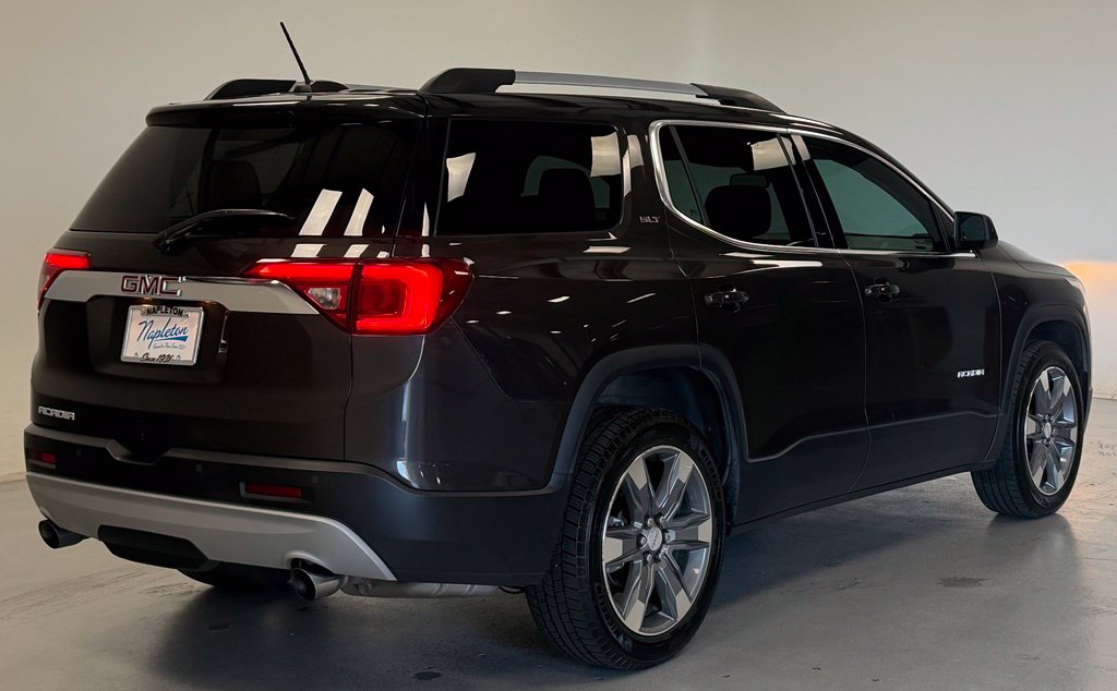 Used 2017 GMC Acadia SLT-2 SUV
