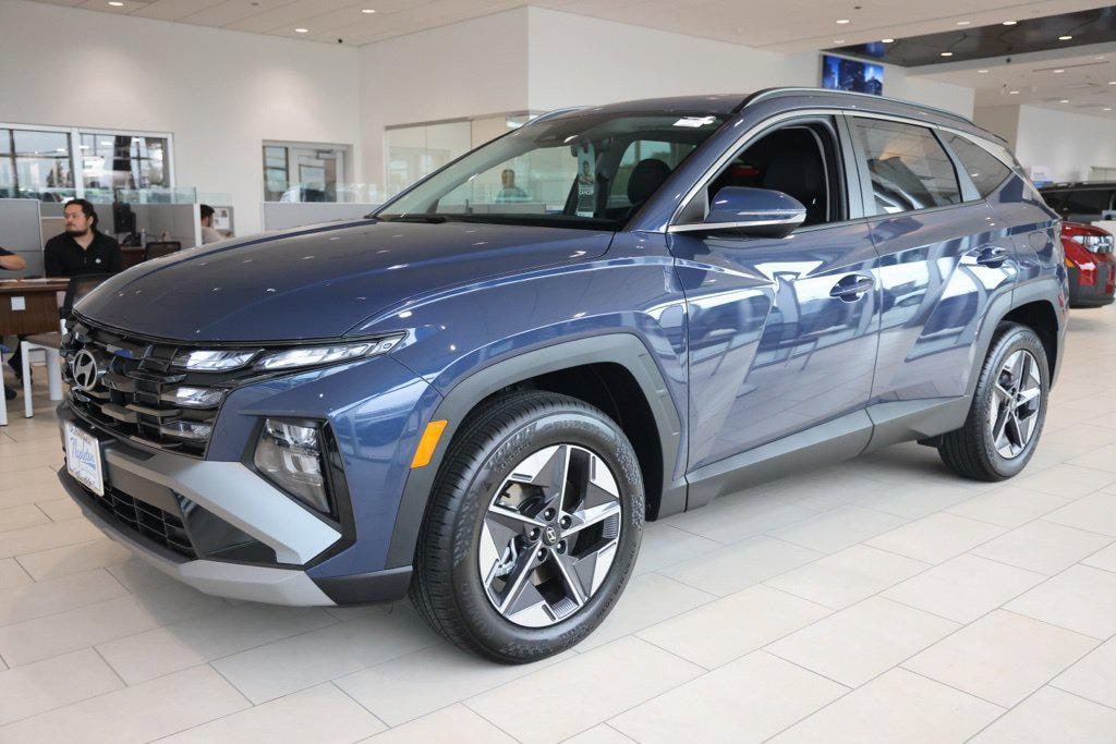 New 2026 Hyundai Tucson SEL Premium AWD SUV