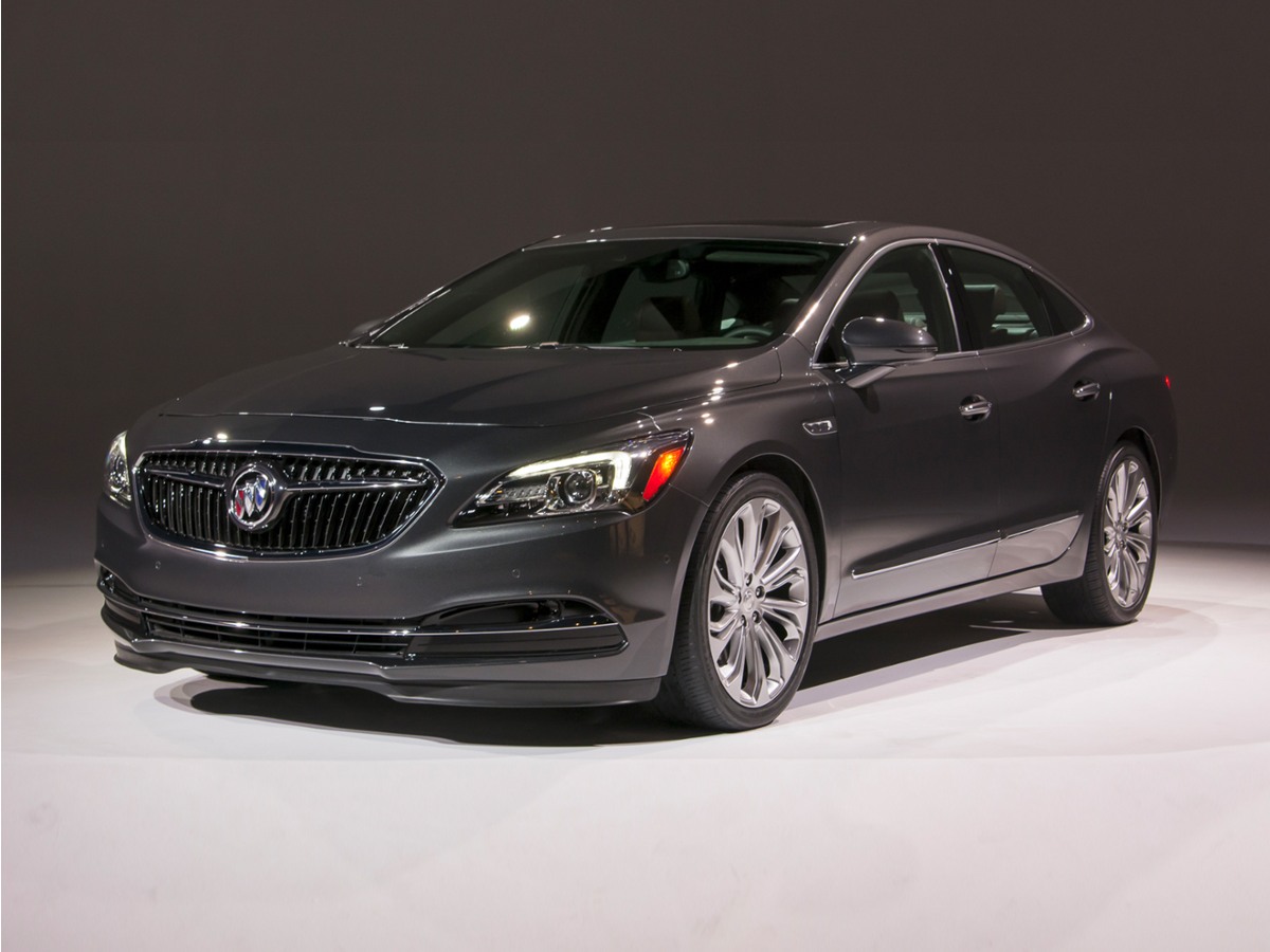 Used 2017 Buick LaCrosse Essence Sedan
