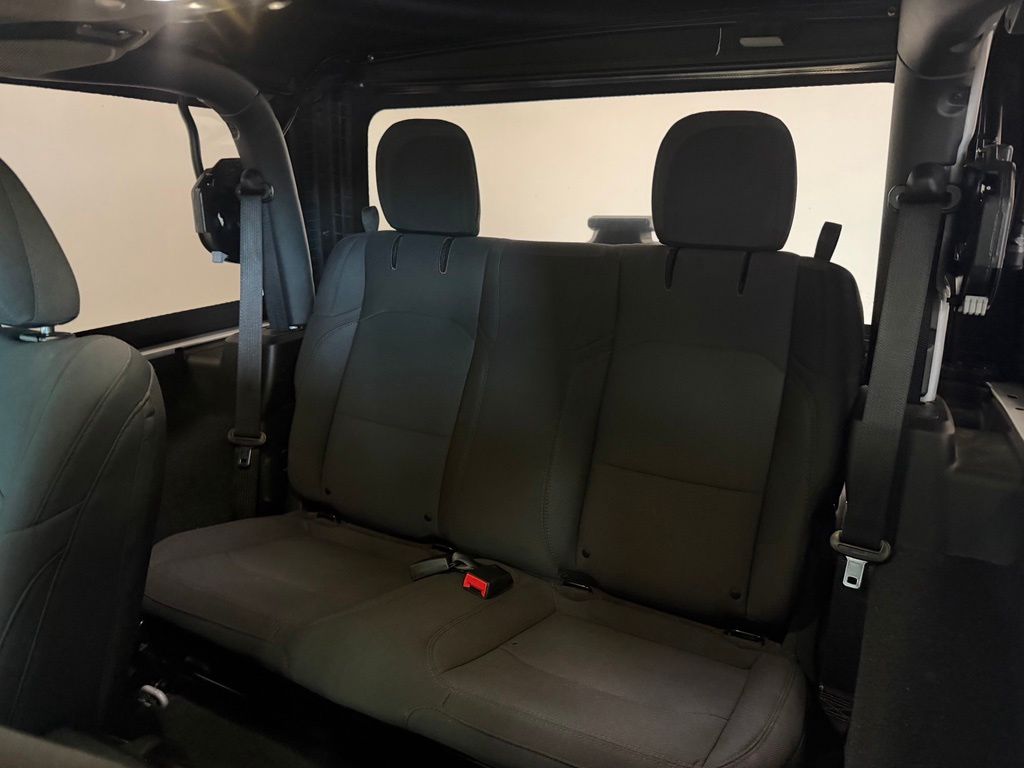 2023 Jeep Wrangler 2-Door Sport S - Photo 23