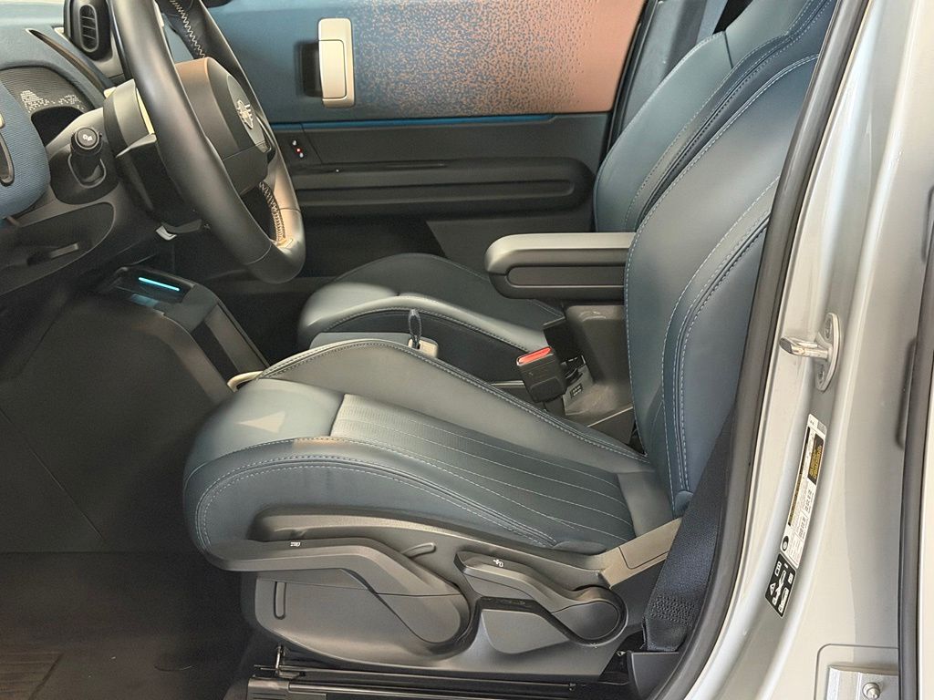 2025 MINI Countryman S - Photo 12