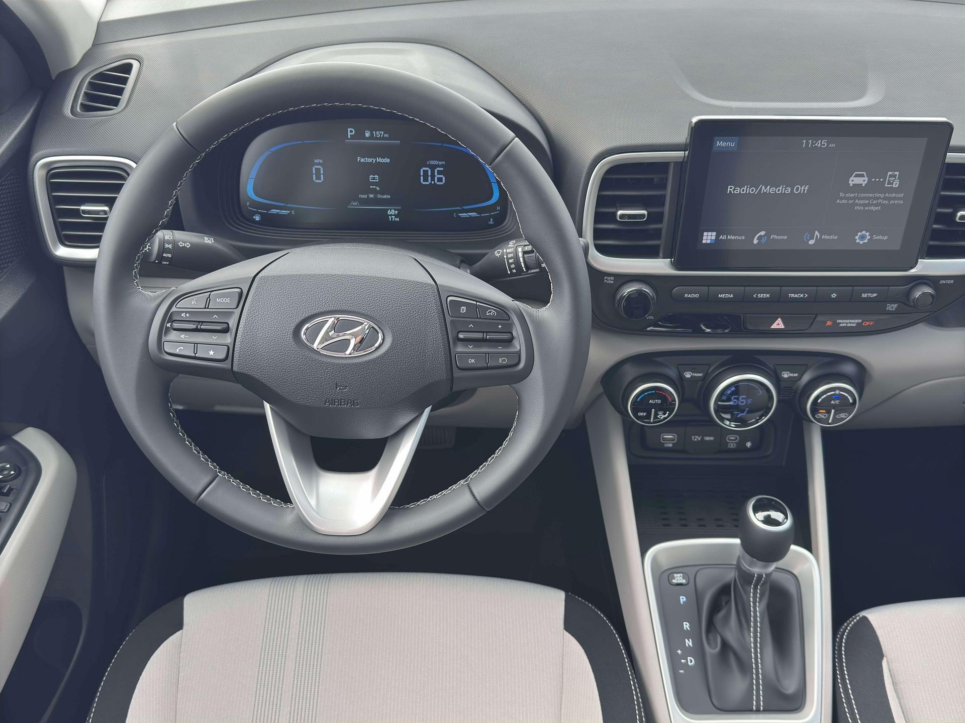 2026 Hyundai Venue SEL - Photo 17