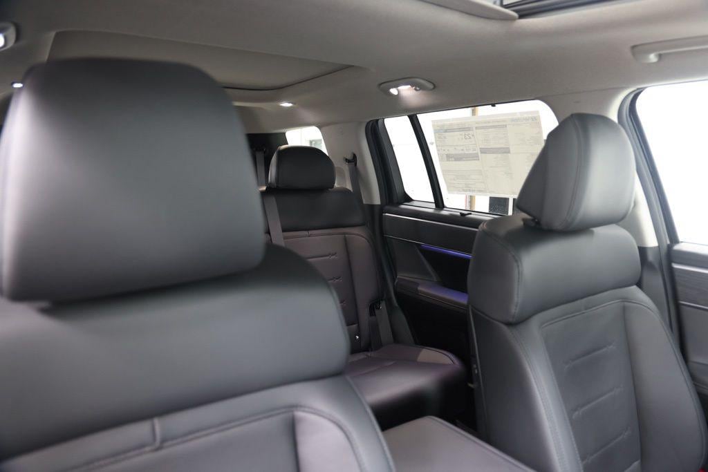 2026 Hyundai Santa Fe Limited - Photo 26