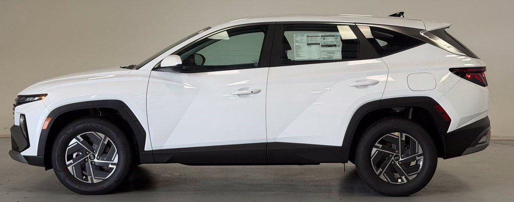 New 2026 Hyundai Tucson Hybrid Blue SUV