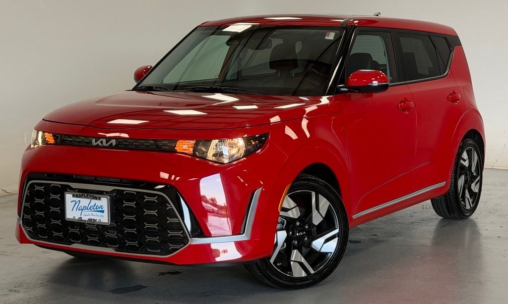 Used 2025 Kia Soul GT-Line Hatchback