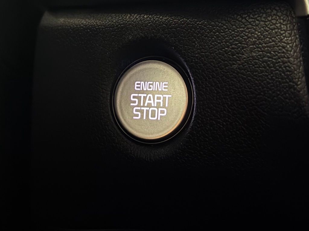 2025 Kia Sorento EX - Photo 23
