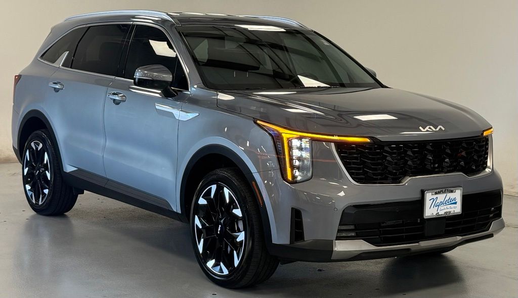 2025 Kia Sorento EX - Photo 6