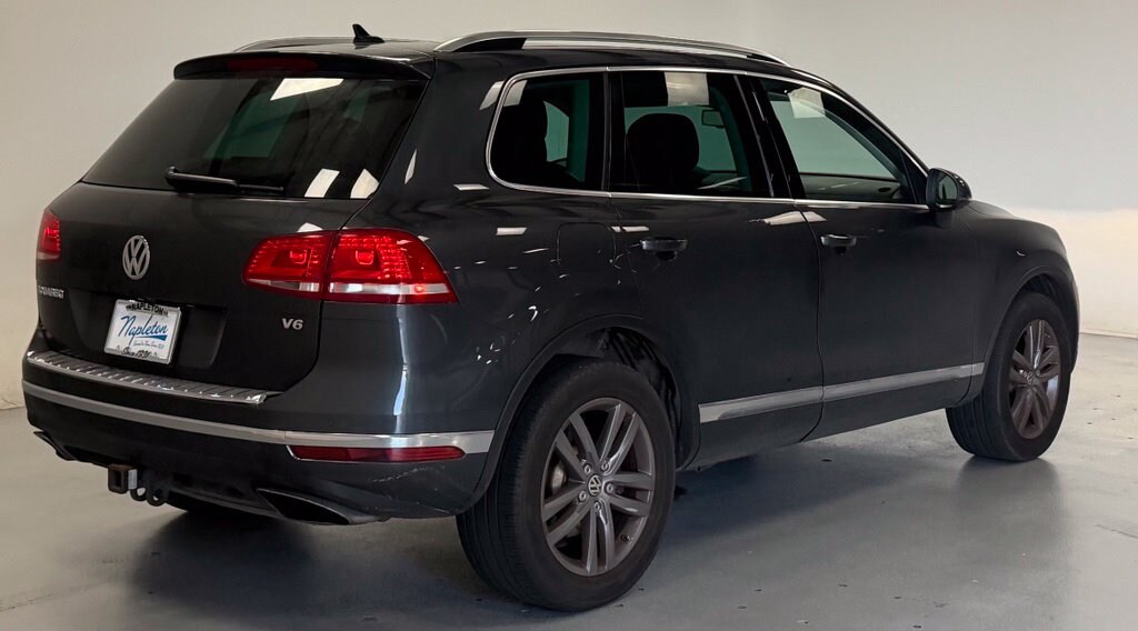 Used 2016 Volkswagen Touareg VR6 FSI SUV