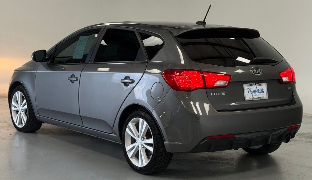 Used 2013 Kia Forte SX Hatchback