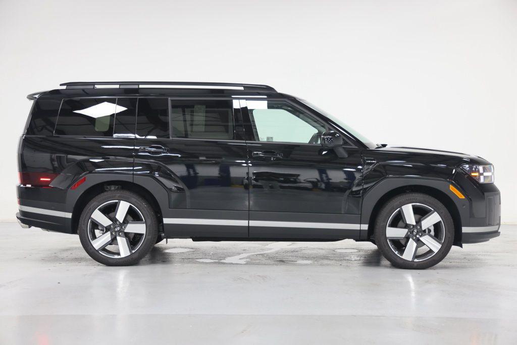2026 Hyundai Santa Fe Limited - Photo 7