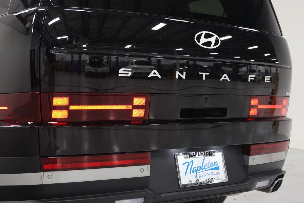 2026 Hyundai Santa Fe Limited - Photo 11