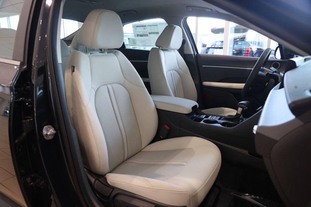 2026 Hyundai Sonata SE - Photo 15