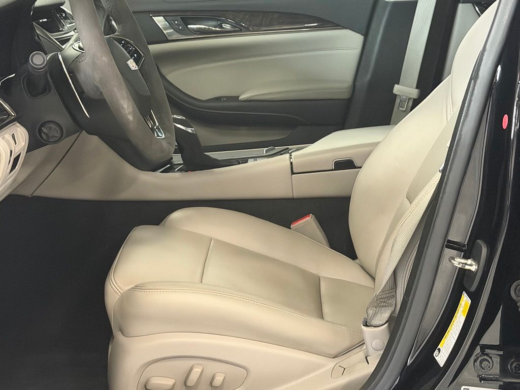 2019 Cadillac CTS Sedan Base - Photo 14