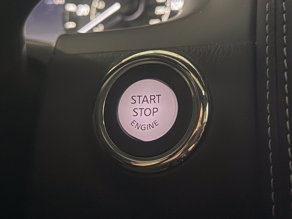 2020 INFINITI QX80 - Photo 22