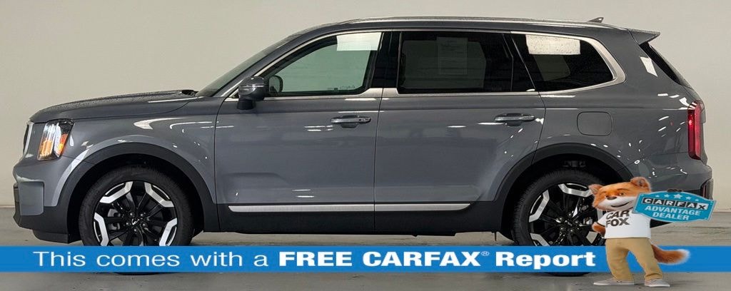Used 2025 Kia Telluride S SUV