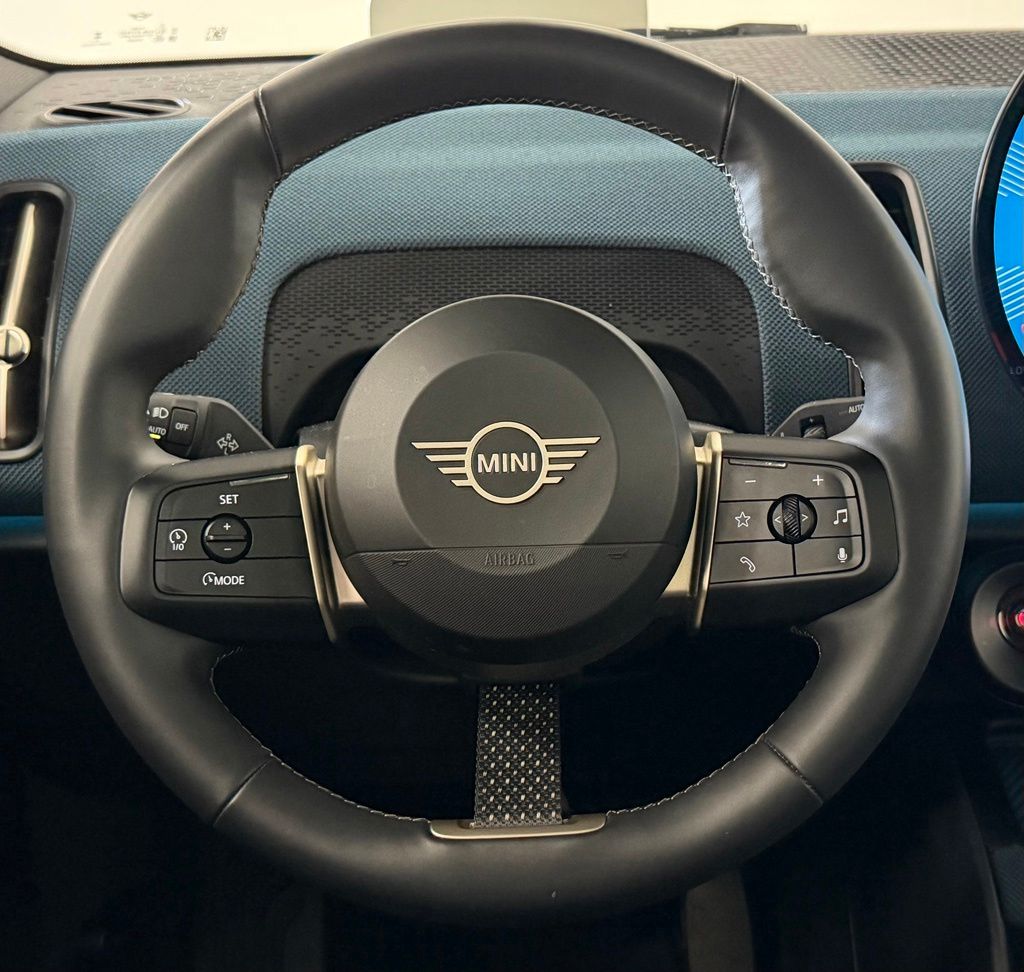 2025 MINI Countryman S - Photo 15
