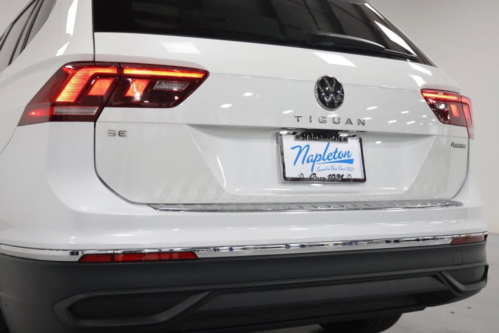 2023 Volkswagen Tiguan SE - Photo 13