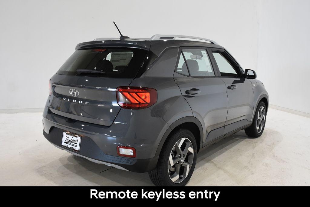 New 2026 Hyundai Venue SEL SUV