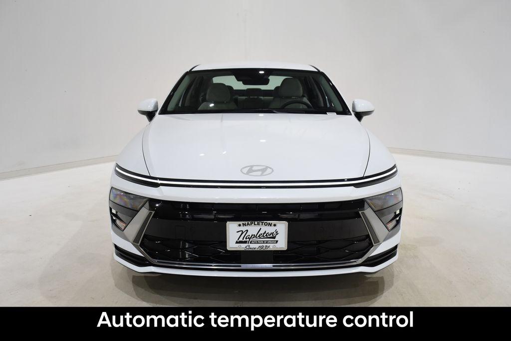 2026 Hyundai Sonata SEL - Photo 2