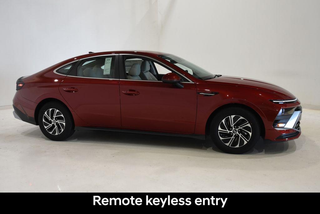 New 2026 Hyundai Sonata Hybrid Blue Sedan