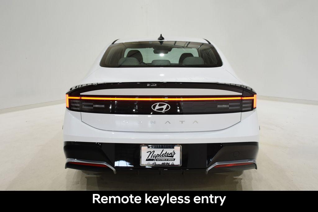 2026 Hyundai Sonata SEL - Photo 5