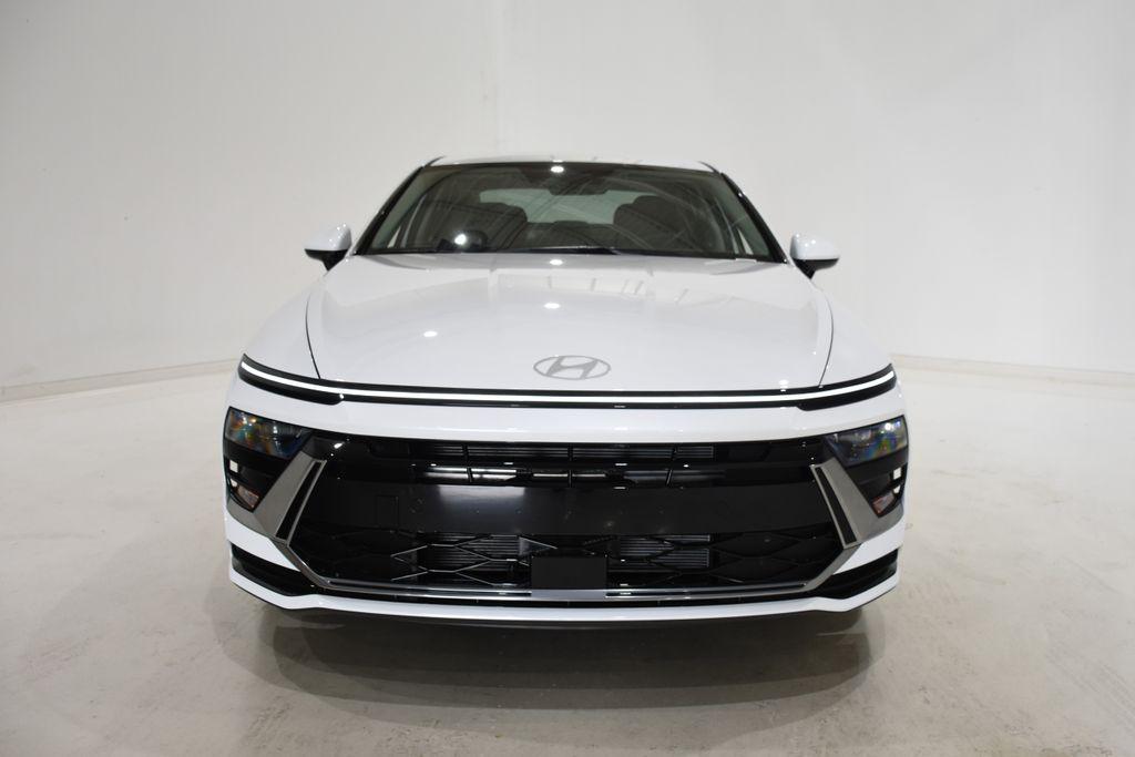 2026 Hyundai Sonata SEL - Photo 2