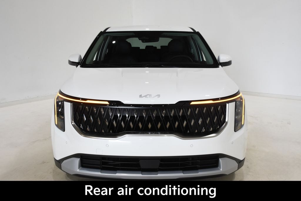 New 2027 Kia Carnival LXS Van Passenger Van