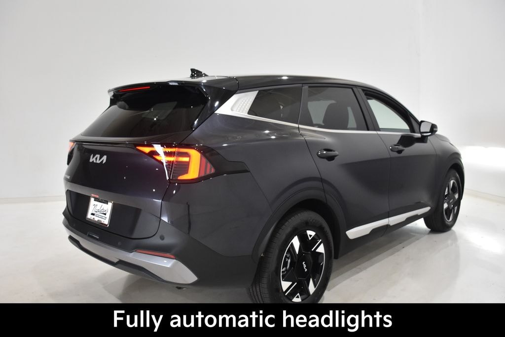 New 2026 Kia Sportage LX SUV