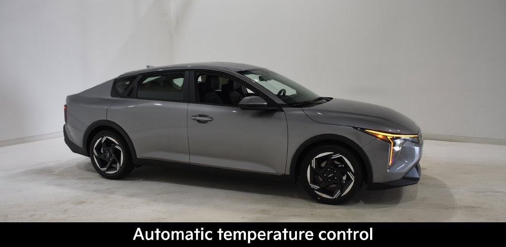 New 2026 Kia K4 EX Sedan