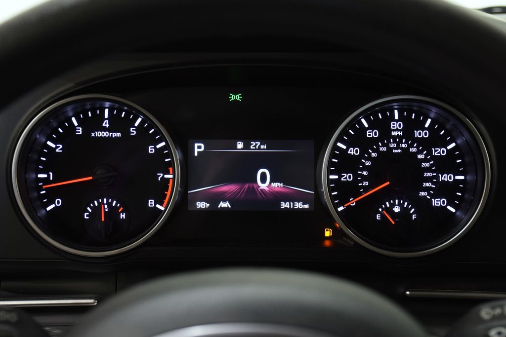 2024 Kia Carnival LX - Photo 16