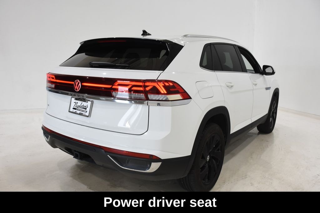 Used 2025 Volkswagen Atlas Cross Sport 2.0T SE w/Technology SUV