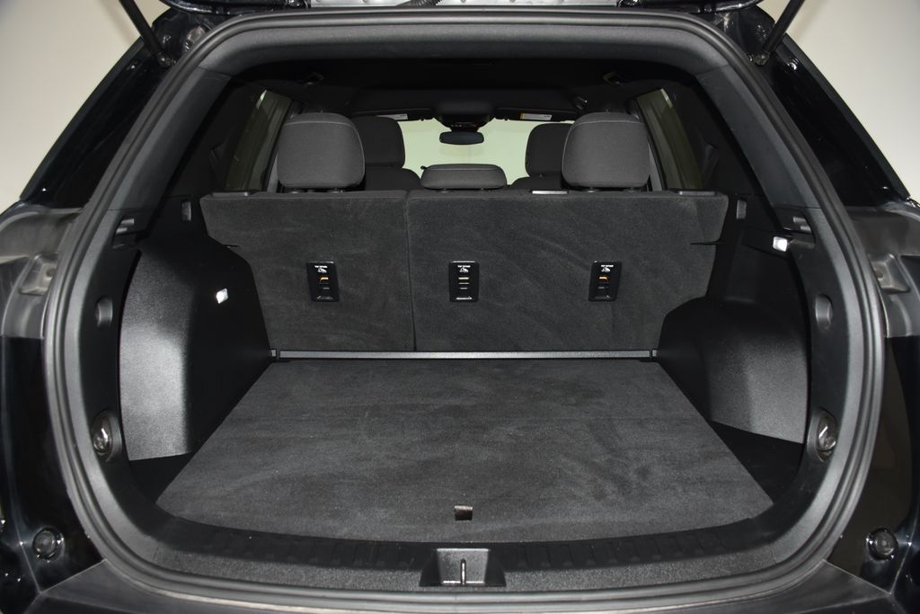 2025 Chevrolet Equinox LT - Photo 24