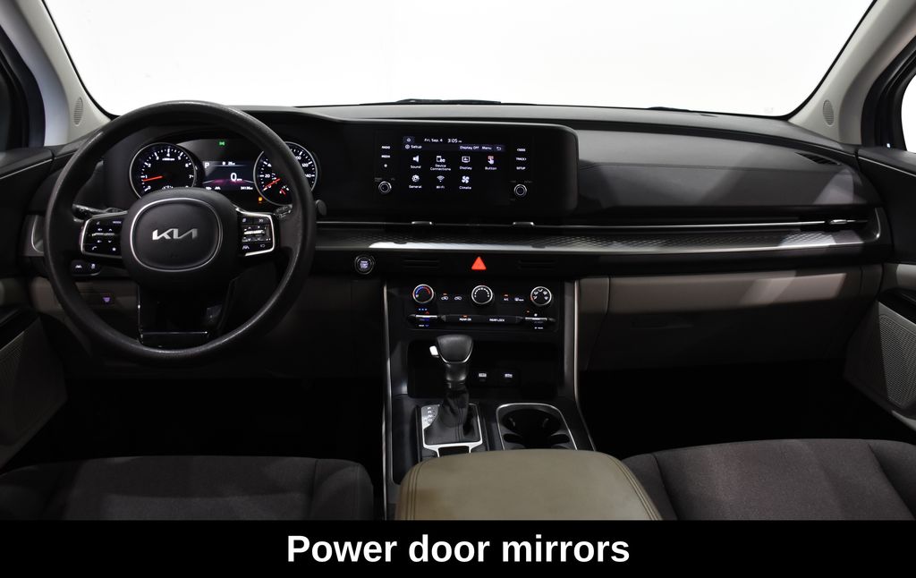 2024 Kia Carnival LX - Photo 9