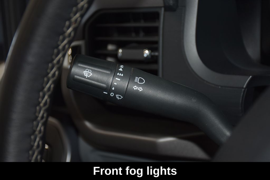 2025 Ford F-150 XLT - Photo 12